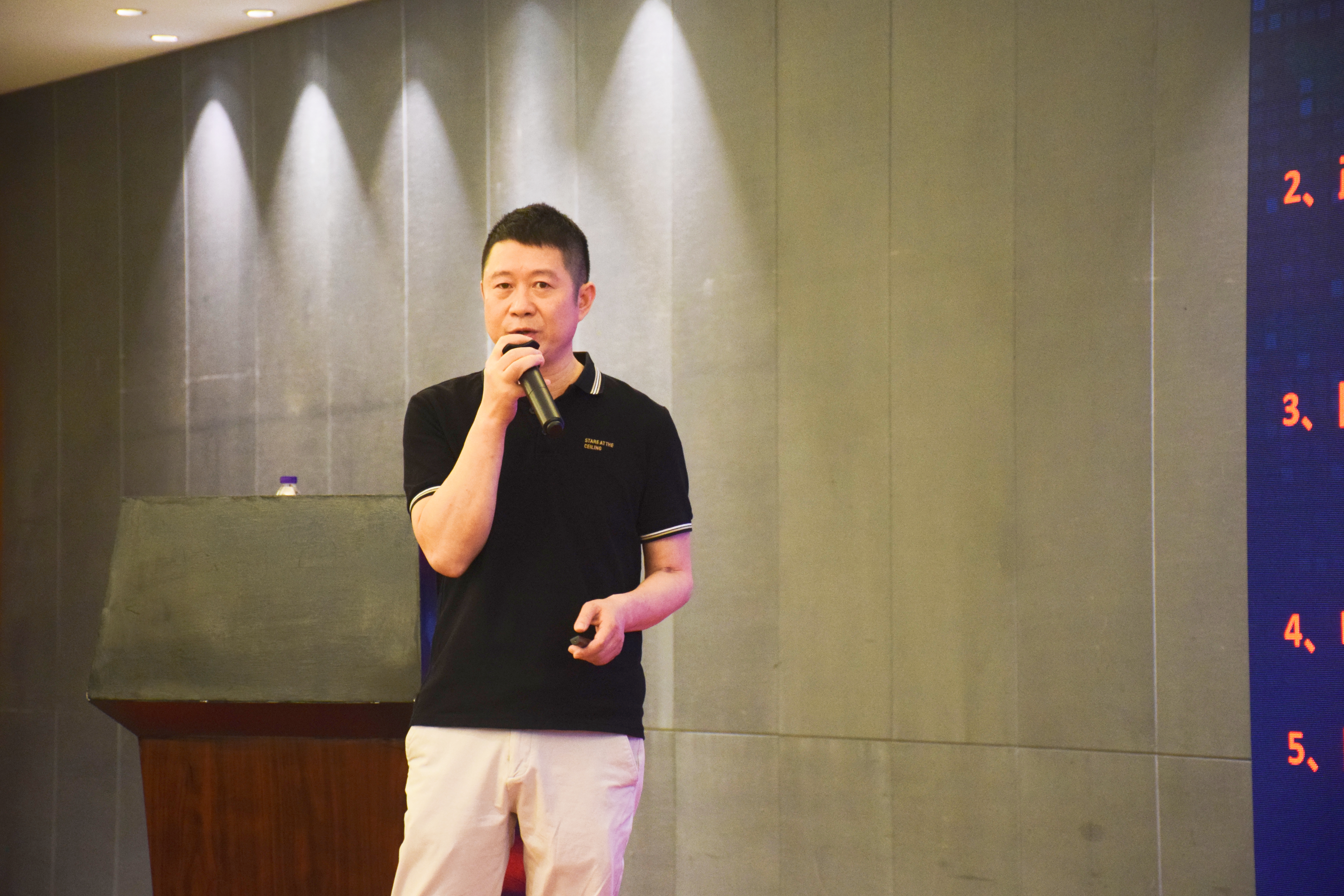 10b3403a9e6d9d2112ff3526fc452034.jpg 10b3403a9e6d9d2112ff3526fc452034.jpg